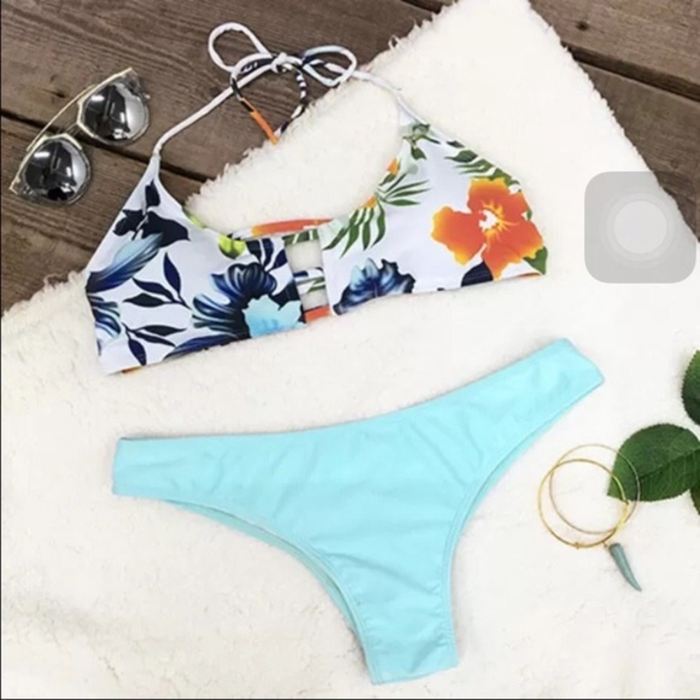 Floral halter bikini